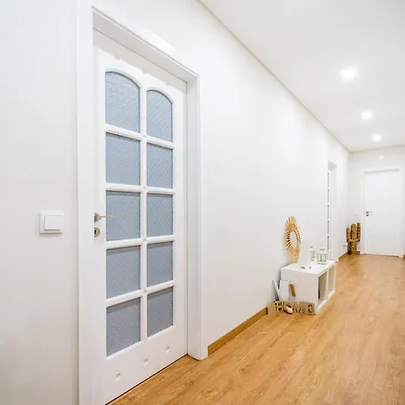 Вилла Veneza By Hellovacations Албуфейра