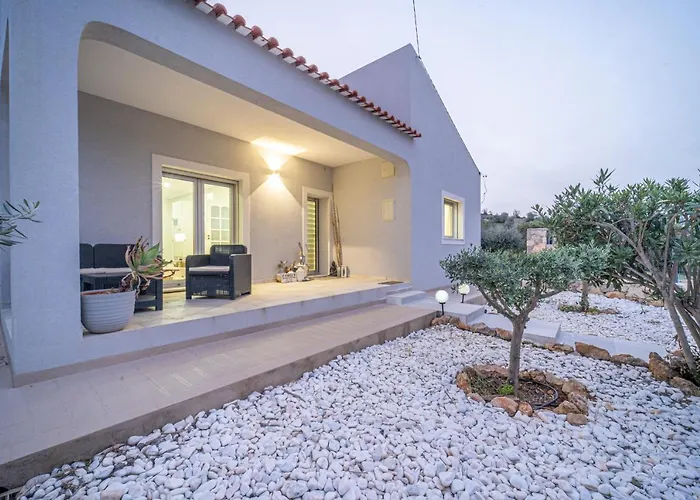 Veneza By Hellovacations *