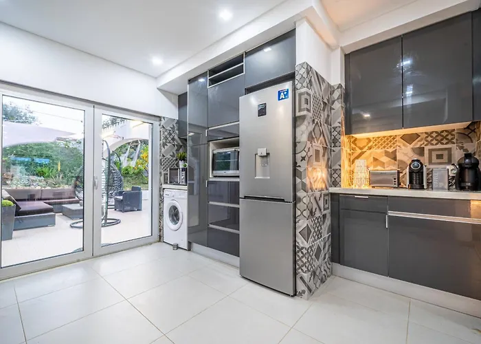 Veneza By Hellovacations ヴィラ *