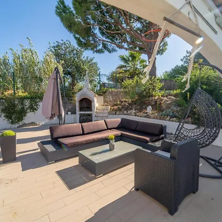 Villa Veneza By Hellovacations